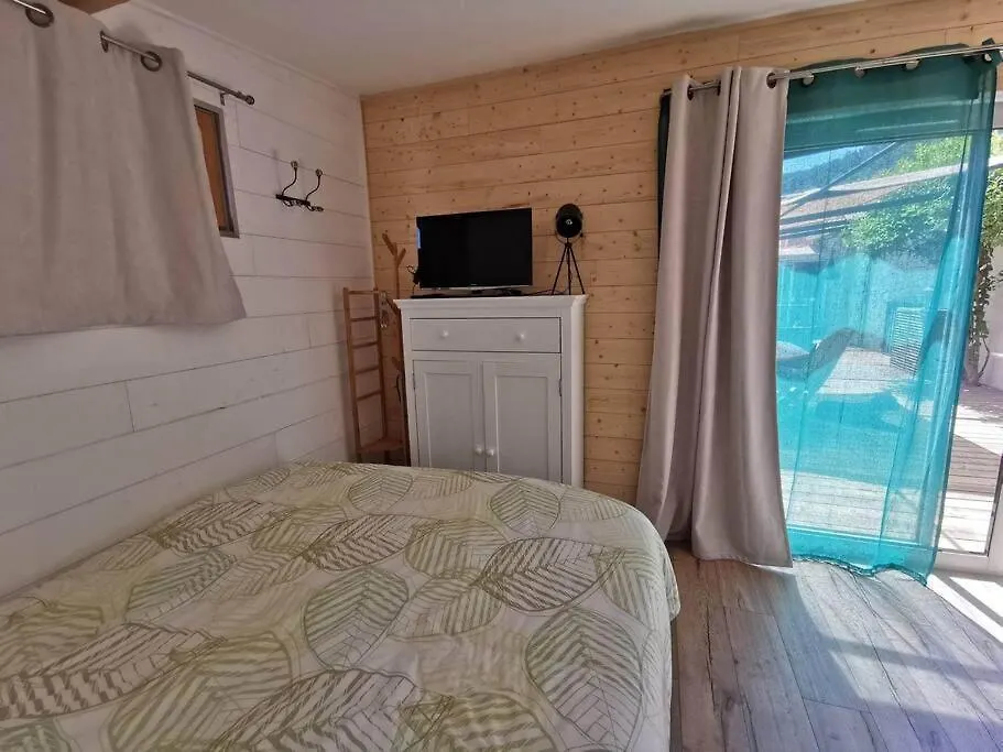 Chalet Proche De La Mer La Crau